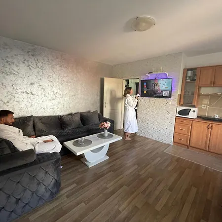 Leyla Lux Apartmán *